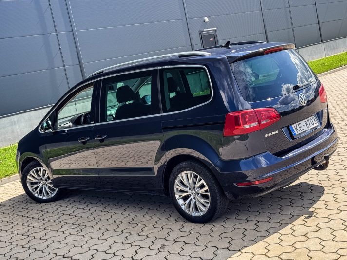 VW SHARAN