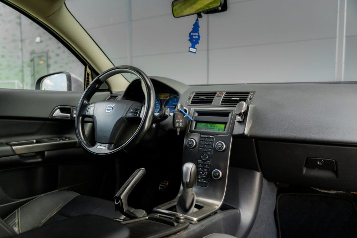 VOLVO C30
