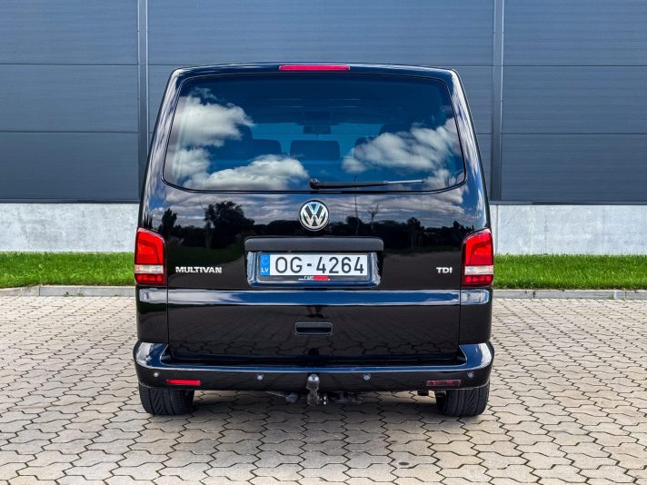 VW MULTIVAN STARTLINE
