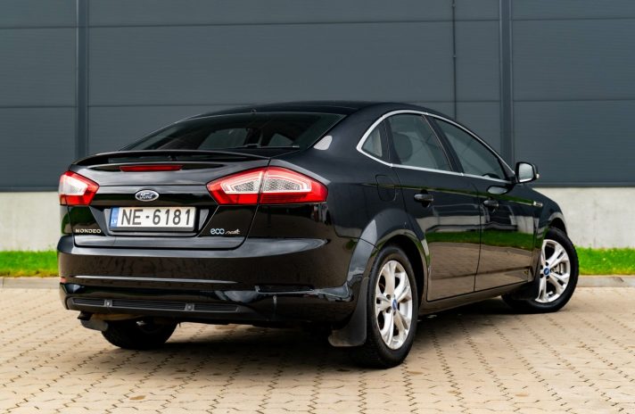 FORD MONDEO