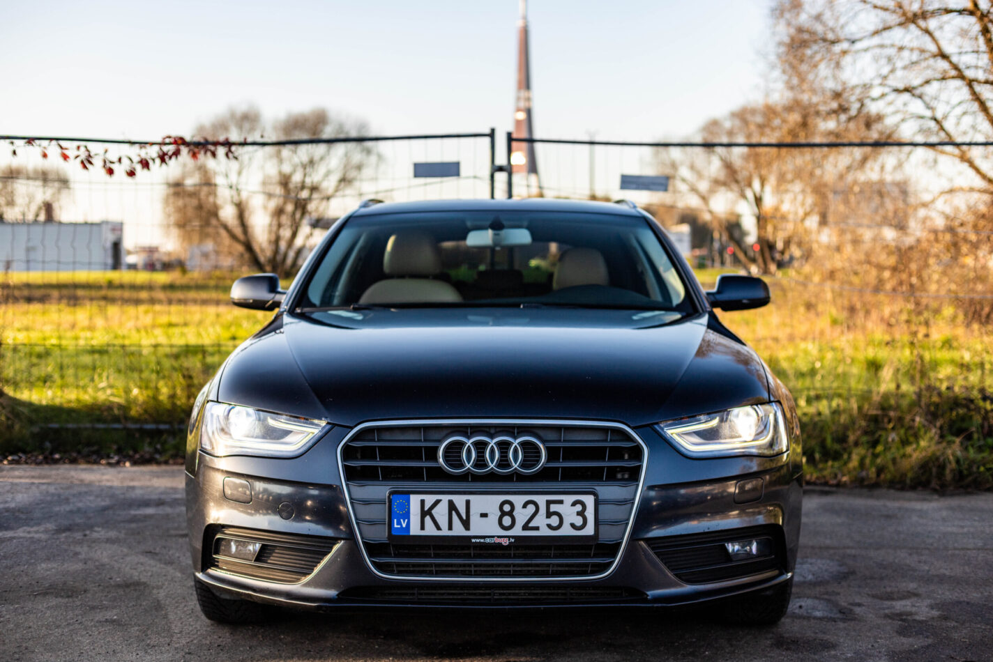 AUDI A4 AVANT