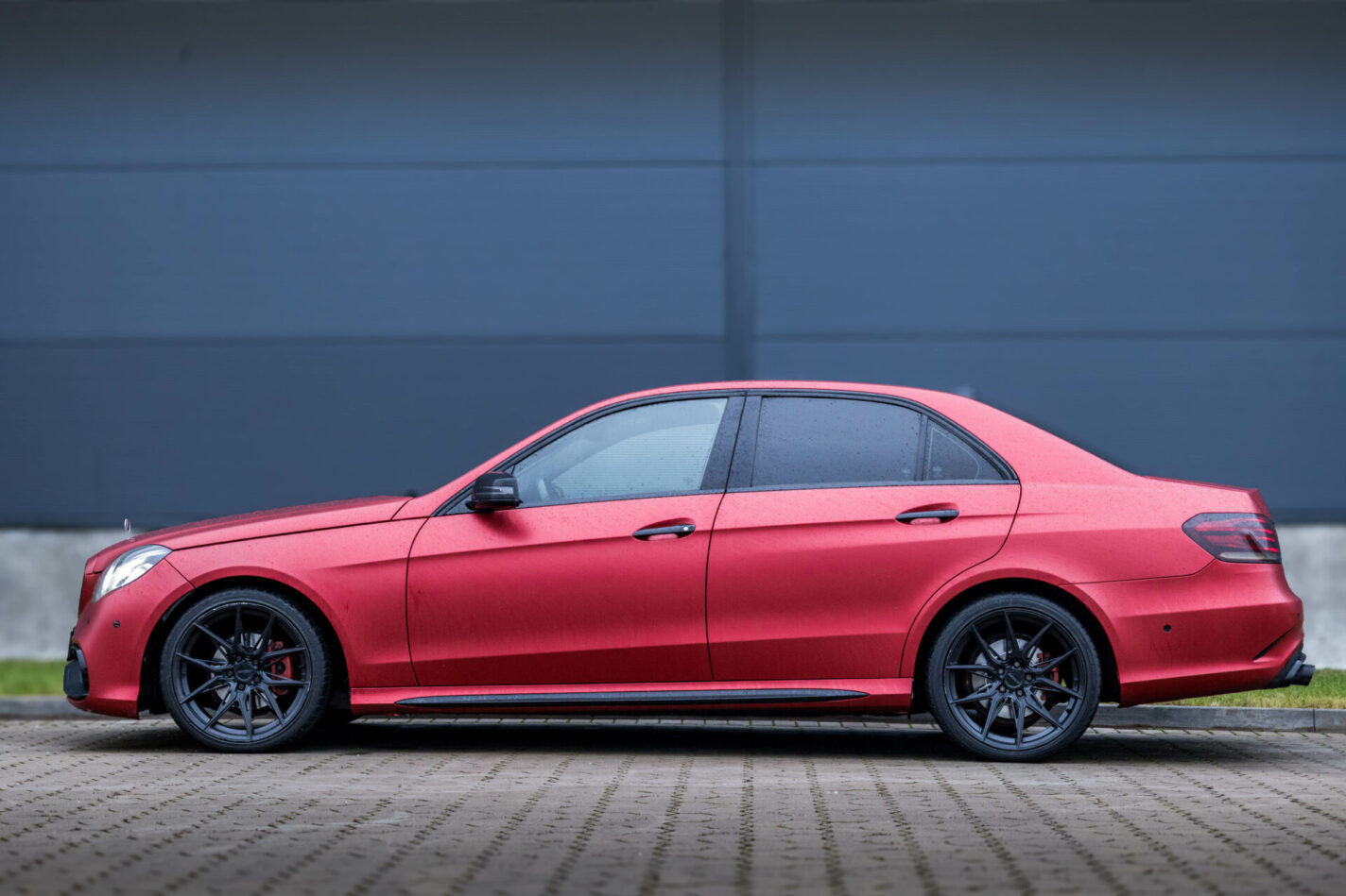 MERCEDES BENZ E200 CDI