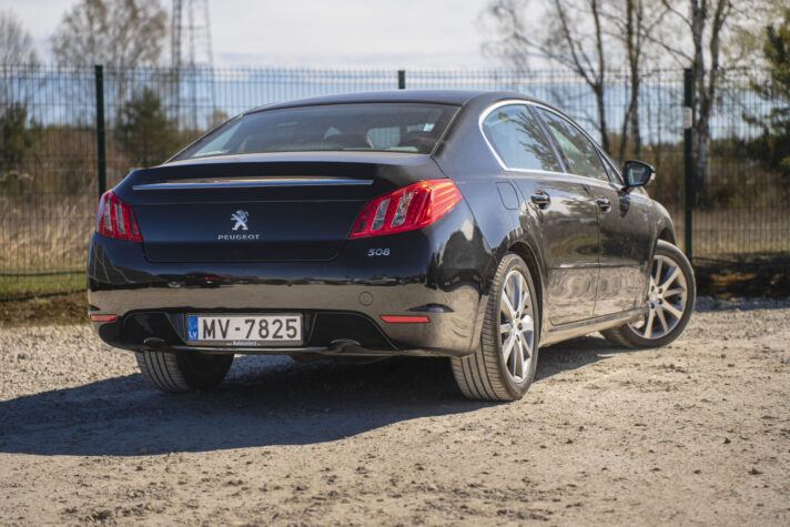 PEUGEOT 508