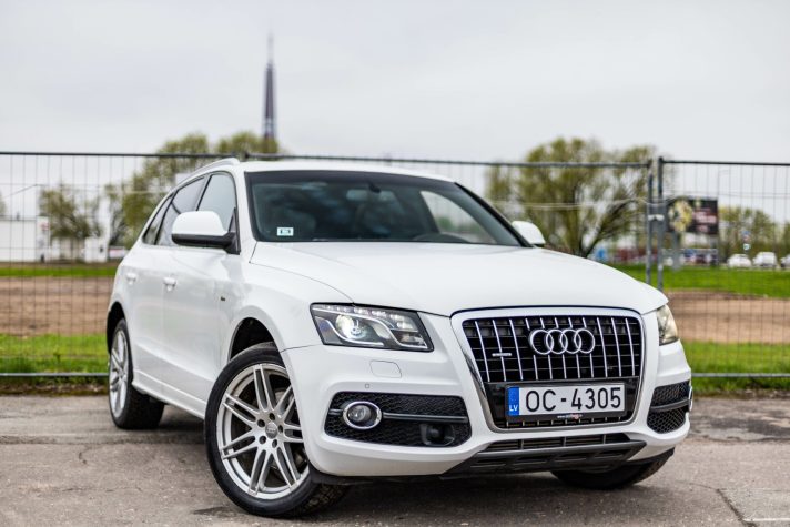 AUDI Q5