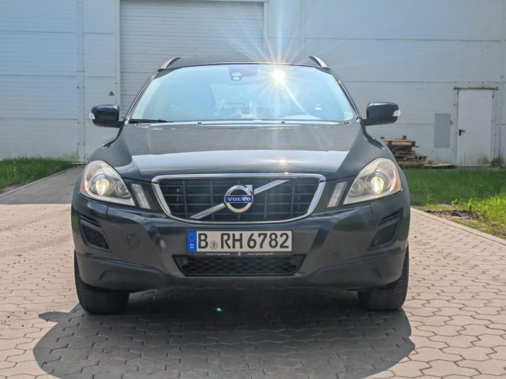 VOLVO XC60 2.4 D5, 151KW.