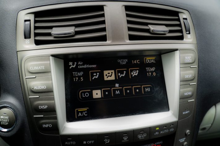 LEXUS IS 250