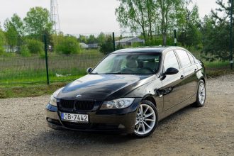 BMW 330