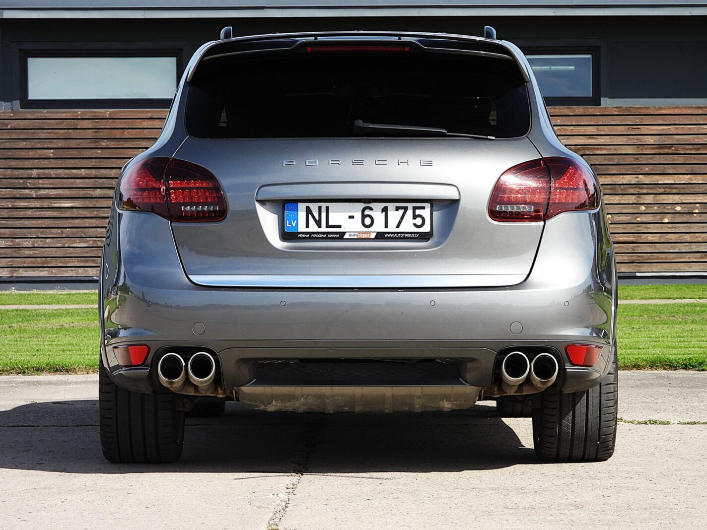 PORSCHE CAYENNE S DIESEL