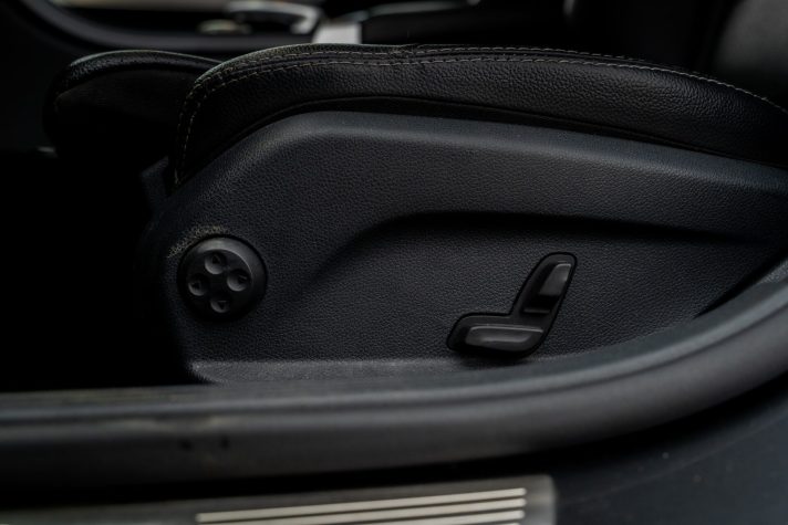 MERCEDES BENZ C200D