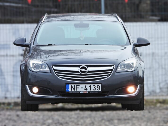 OPEL INSIGNIA