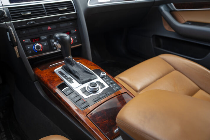AUDI A6 FACE-LIFT QUATTRO