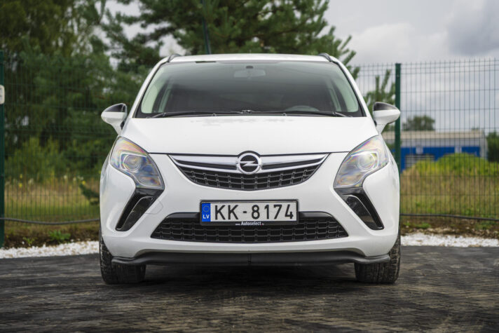 OPEL ZAFIRA TOURER