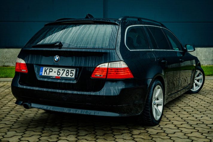 BMW 520