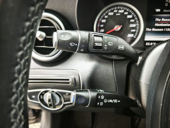 Mercedes-Benz C220 125kwt 7G-Tronic