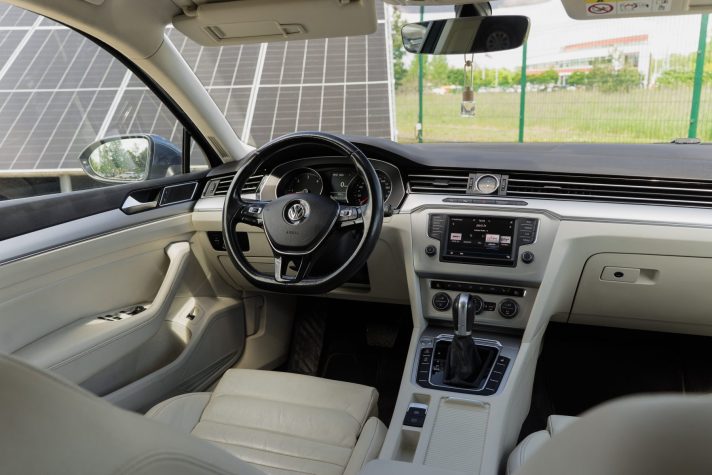 VW PASSAT B8