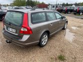 VOLVO V-70