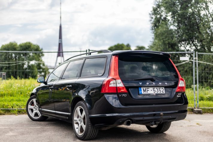 VOLVO V70