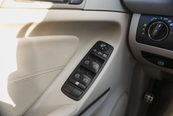 MERCEDES BENZ ML 320