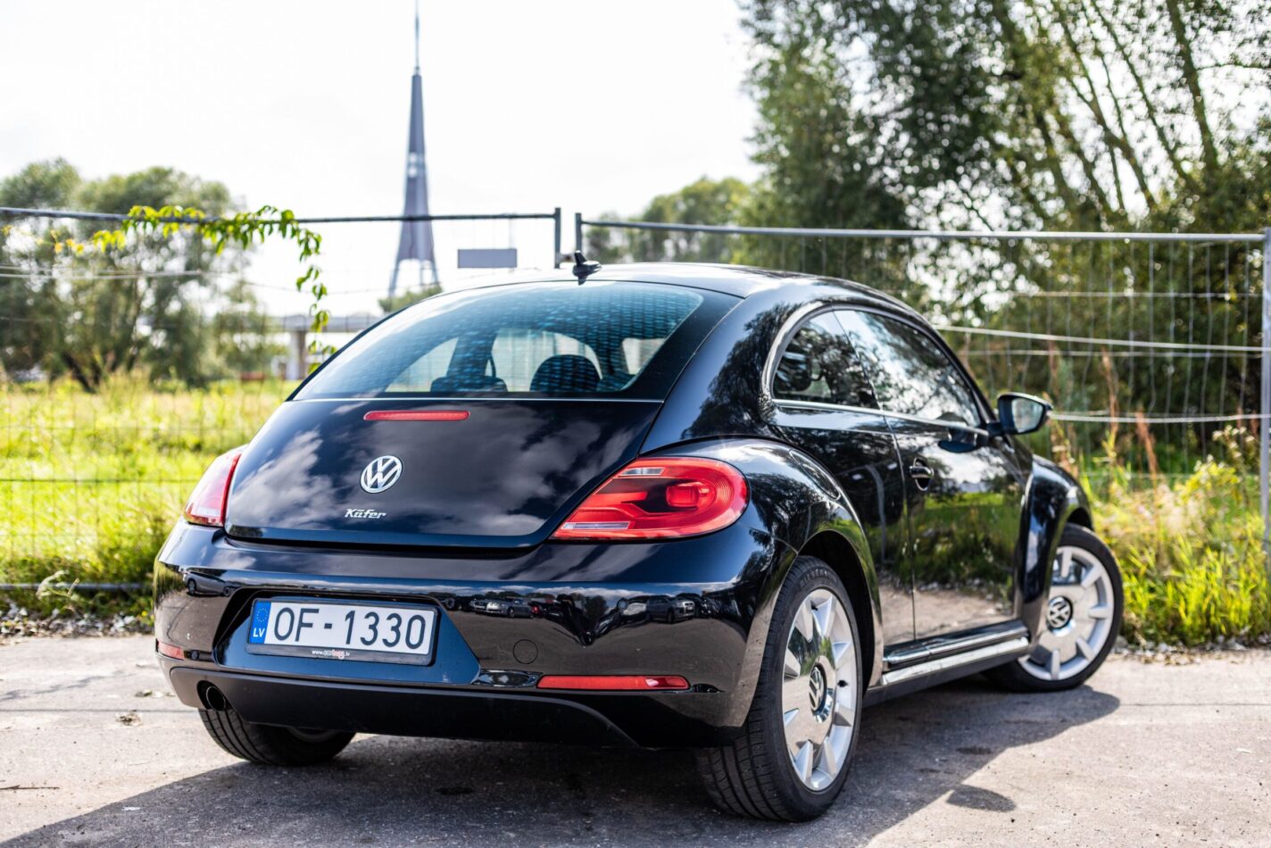 VW BEETLE