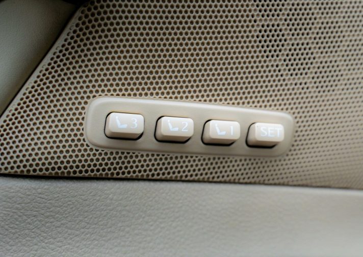 LEXUS IS 250