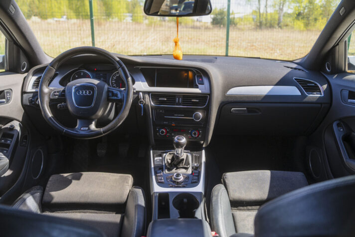 AUDI A4 S-LINE