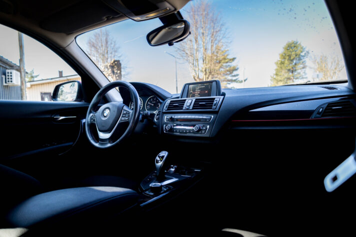 BMW 120
