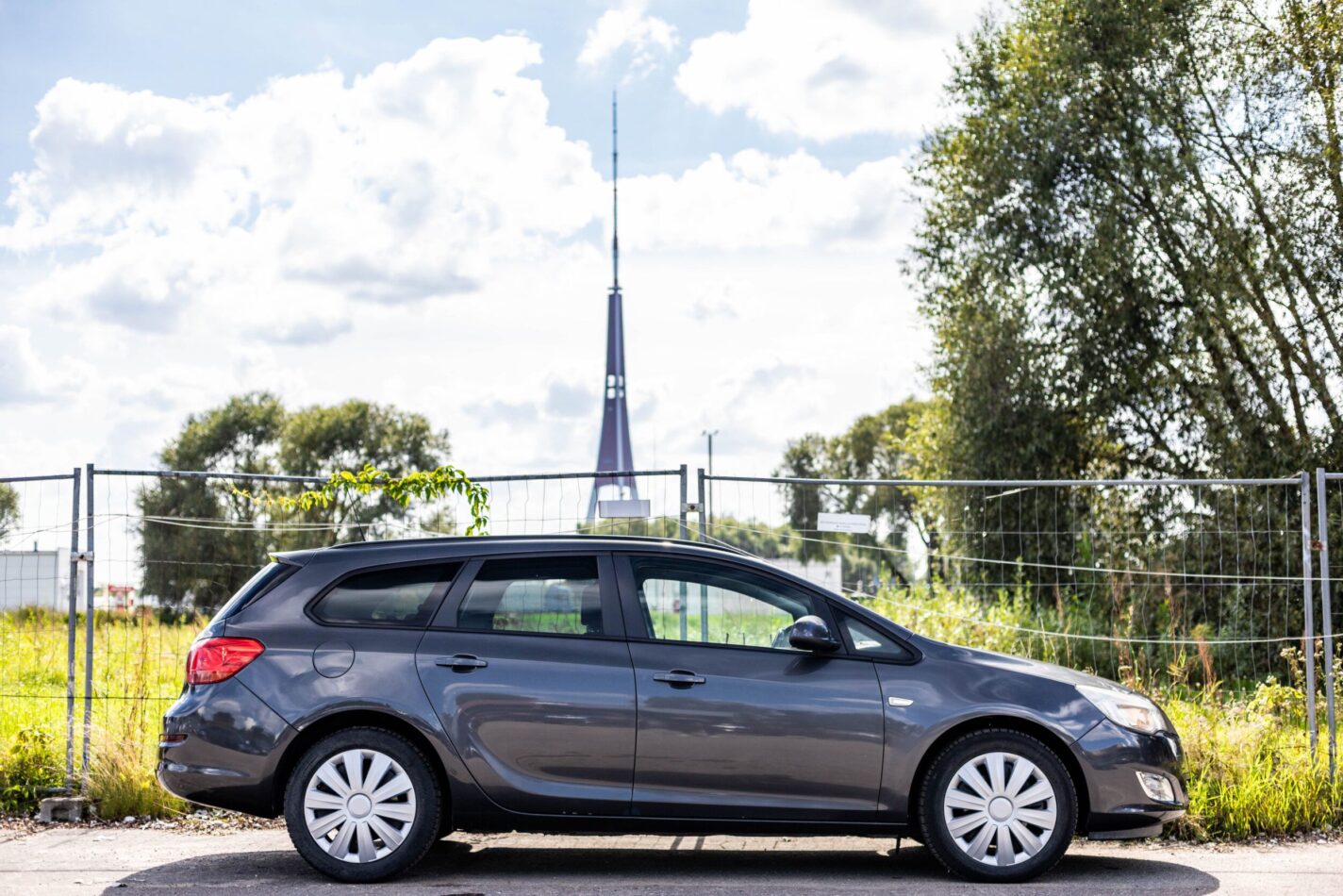 OPEL ASTRA SPORTS TOURER