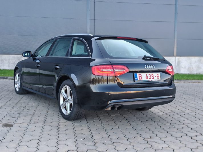 AUDI A4 2.0TDI, 2012G.