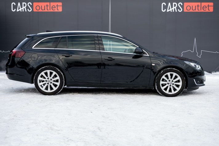 OPEL INSIGNIA SPORTS TOURER SW