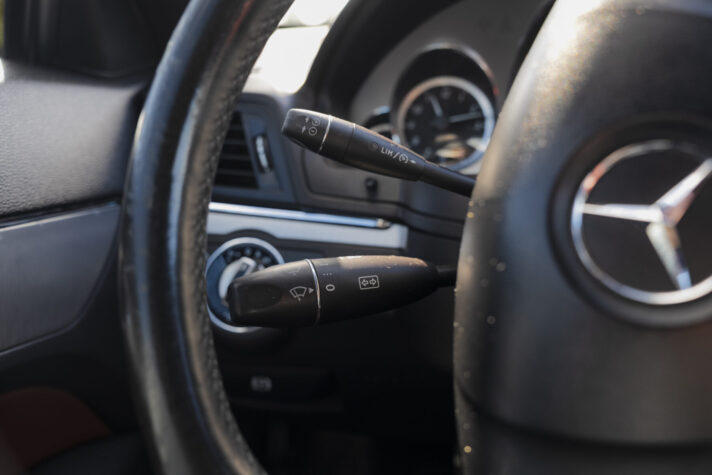 MERCEDES BENZ E250