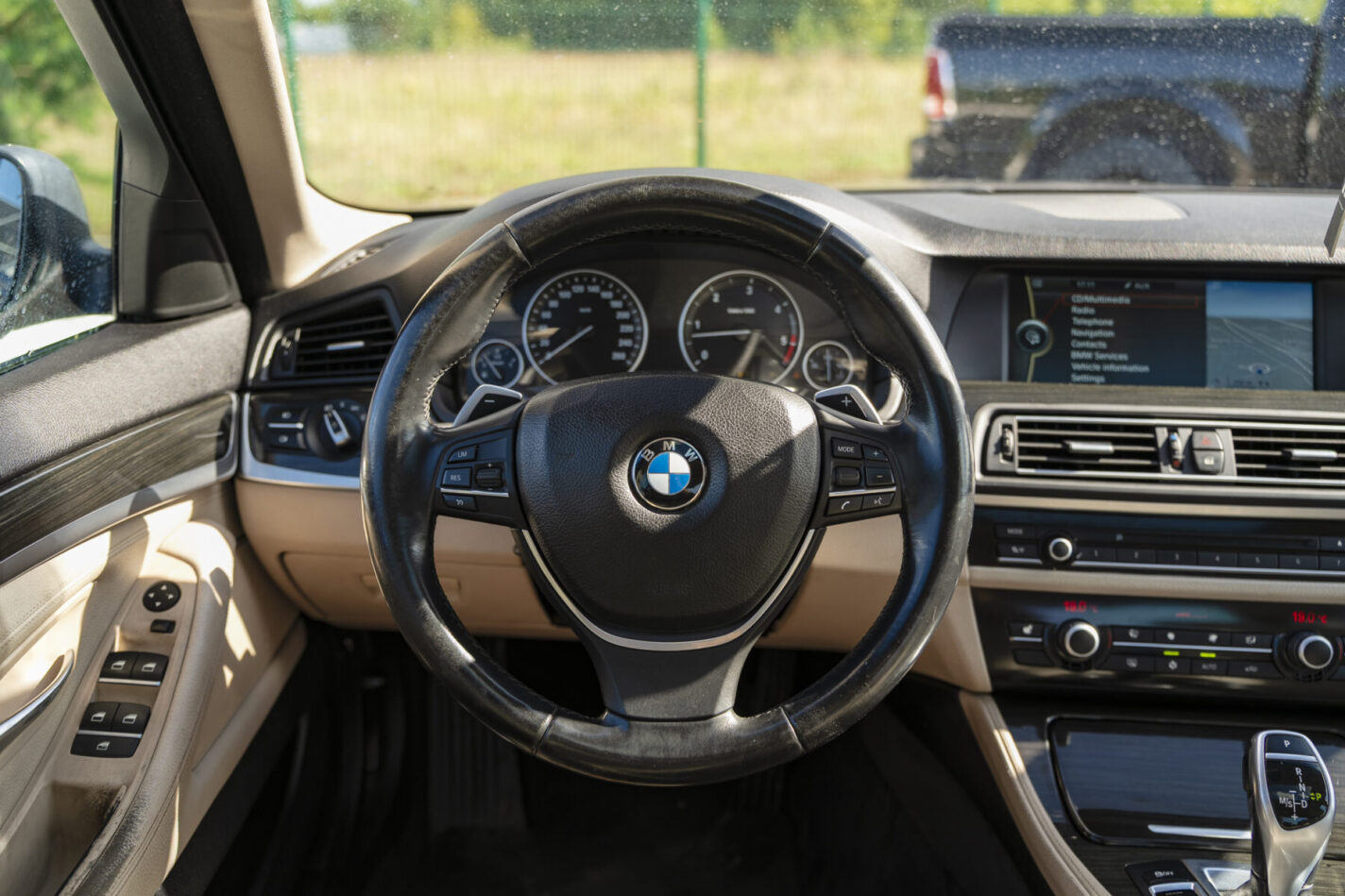 BMW 525