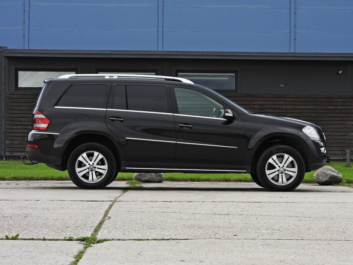 MERCEDES BENZ GL320