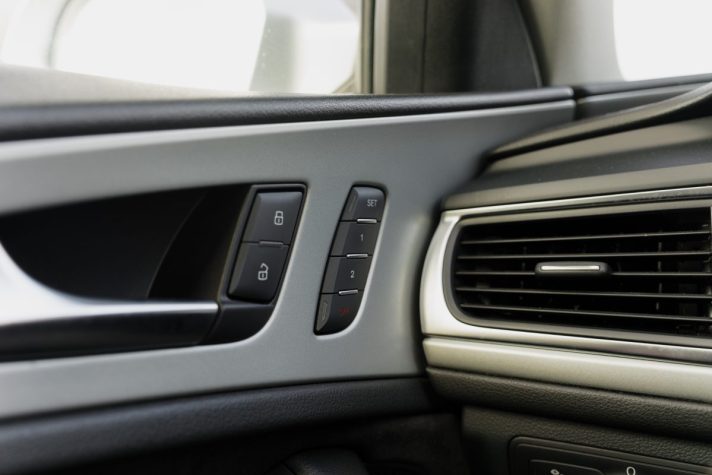 AUDI A6 QUATTRO