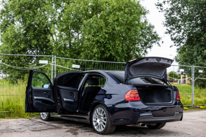 BMW 320SI