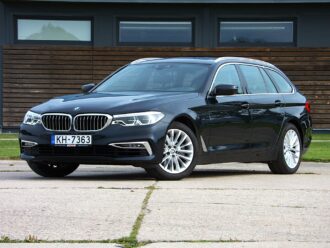BMW 520I
