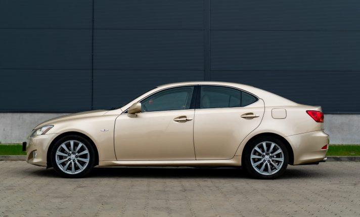 LEXUS IS 250