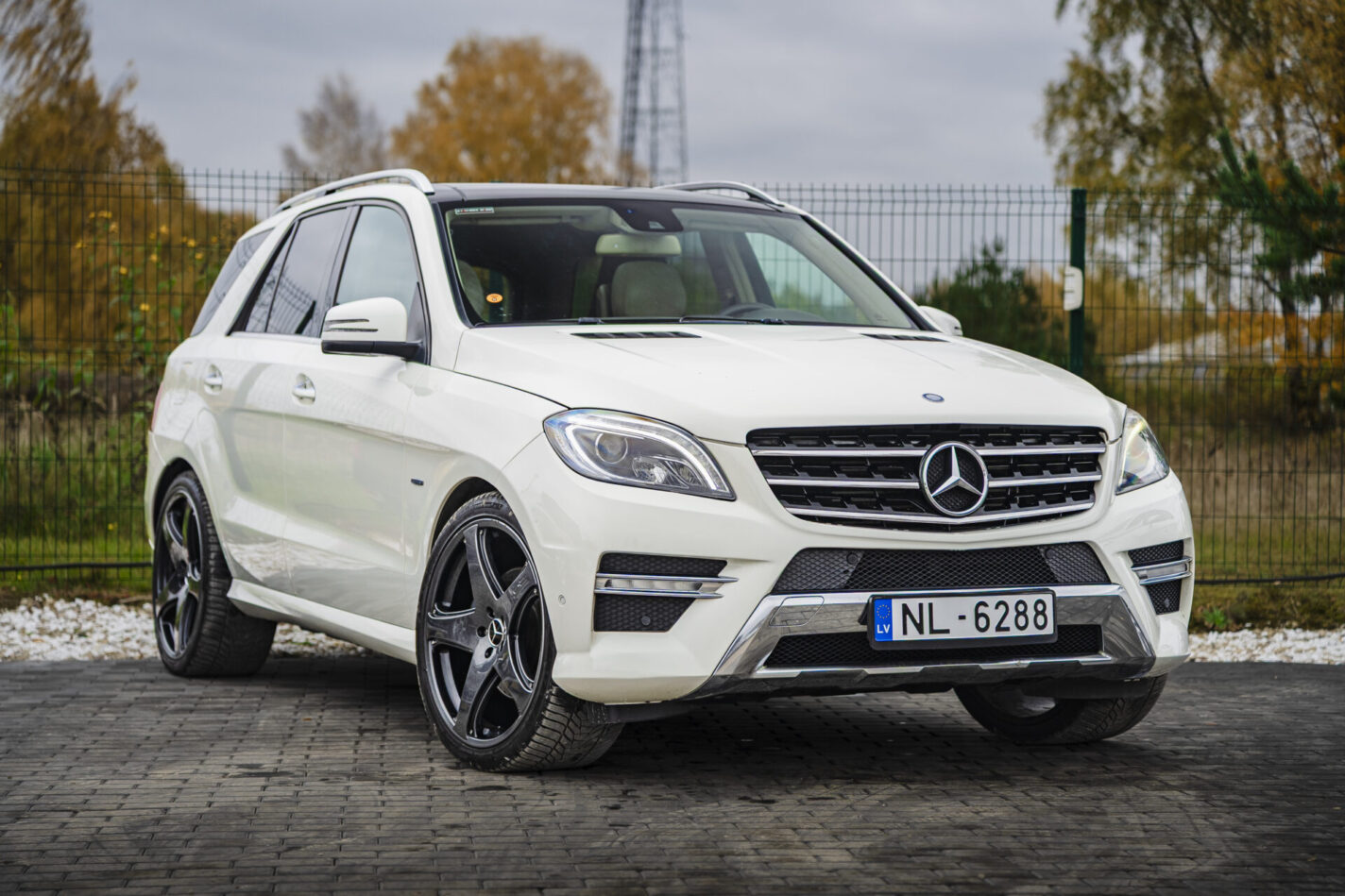 MERCEDES BENZ ML 350