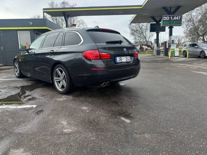 BMW 530