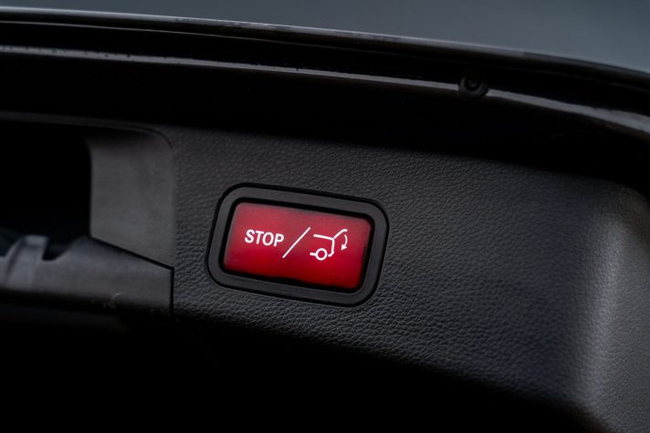MERCEDES BENZ C200D
