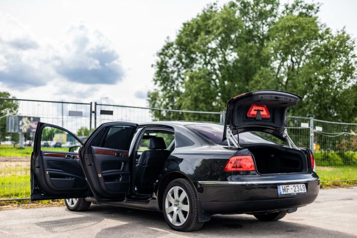 VW PHAETON