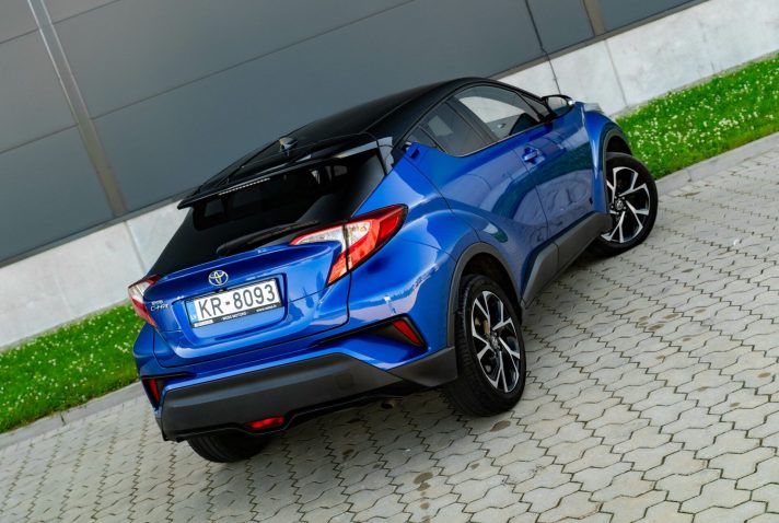 TOYOTA C-HR