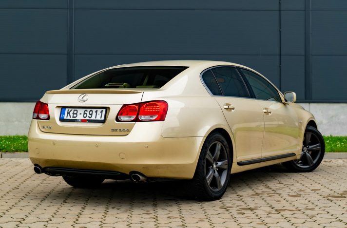 LEXUS GS 300