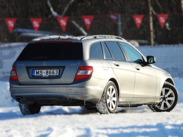 Mercedes Benz C220