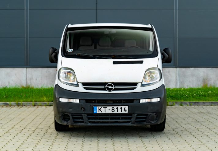OPEL VIVARO