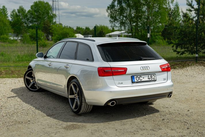 AUDI A6 AVANT QUATTRO S-LINE