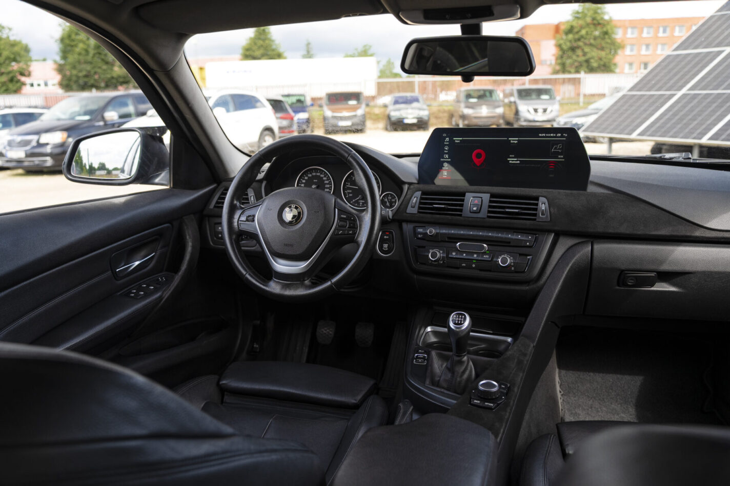 BMW 320I