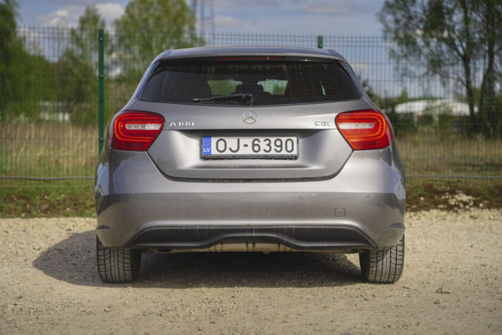 MERCEDES BENZ A180