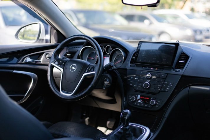 OPEL INSIGNIA