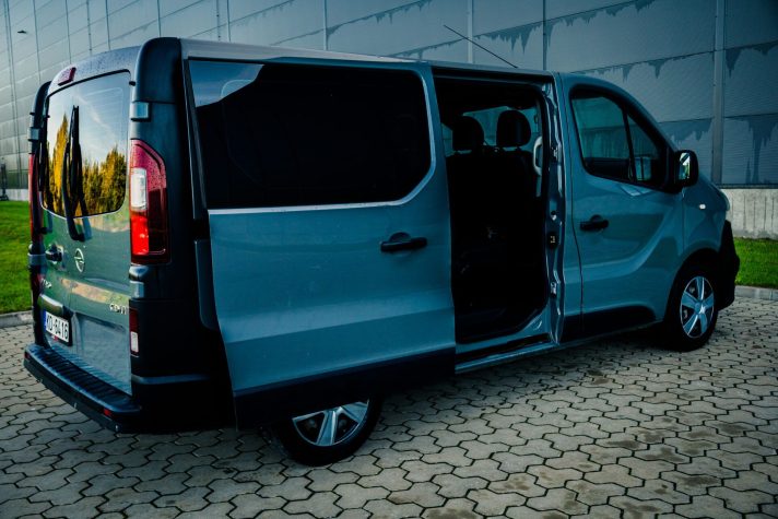 OPEL VIVARO-B