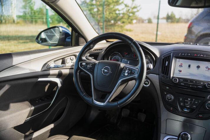 OPEL INSIGNIA SPORTS TOURER SW